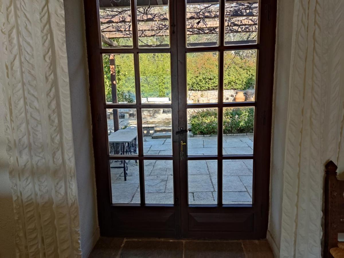 Lito's Dream By The Sea! Villa Amaliapoli