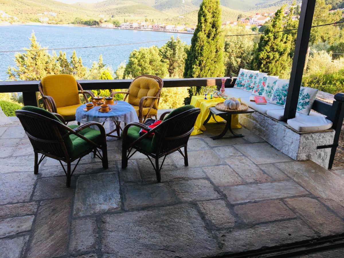 Lito's Dream By The Sea! Villa Amaliapoli